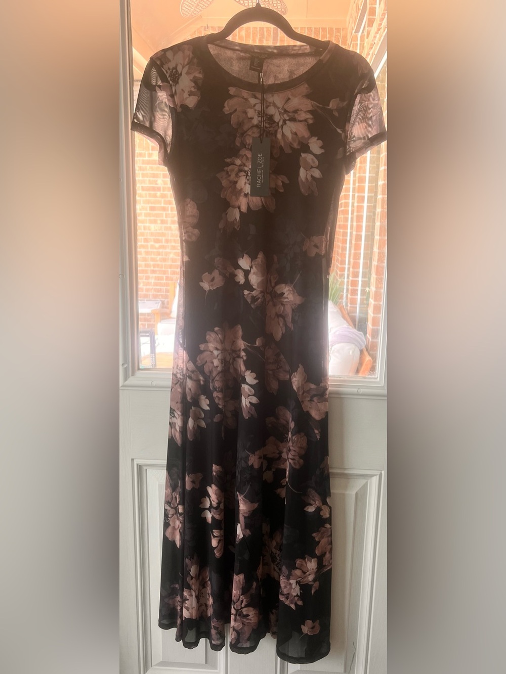 Rachel Zoe Black Dress with Dusty Rose Floral Print🐝